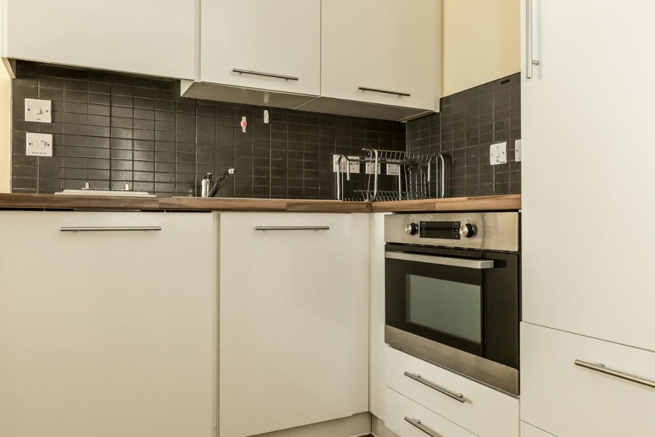 Zeni Studio, In Vauxhall London Λονδίνο Εξωτερικό φωτογραφία