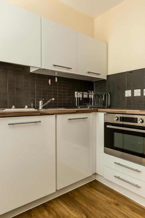 Zeni Studio, In Vauxhall London Λονδίνο Εξωτερικό φωτογραφία